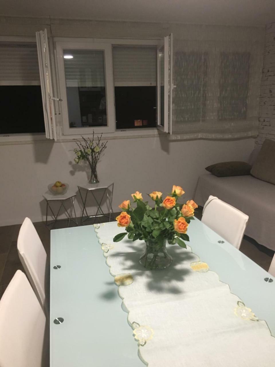 Narnia Lejlighed Split Eksteriør billede
